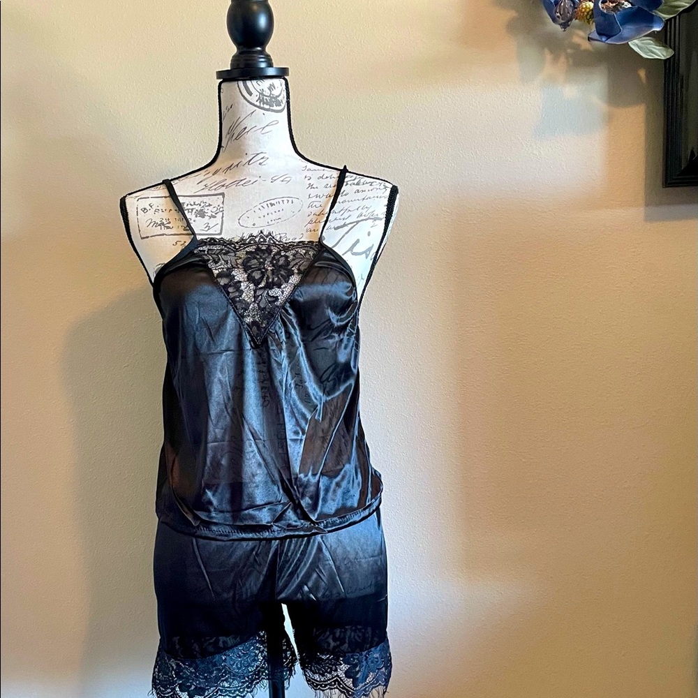 NWOT Black Satin/Lace Cami Set